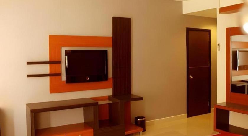 Travello Hotel Manado Extérieur photo